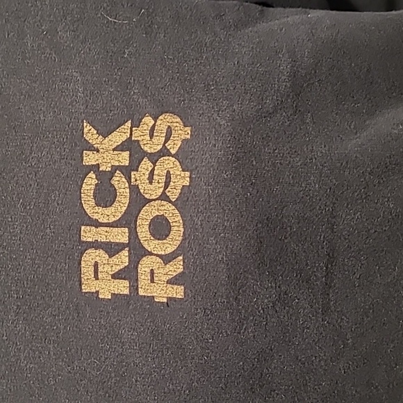 Black Hoodie for Men RICK ROSS Tour Hoodie. - Picture 2 of 10